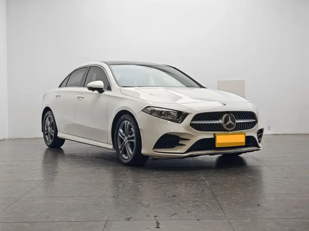Mercedes-Benz A-Class — миниатюра 2