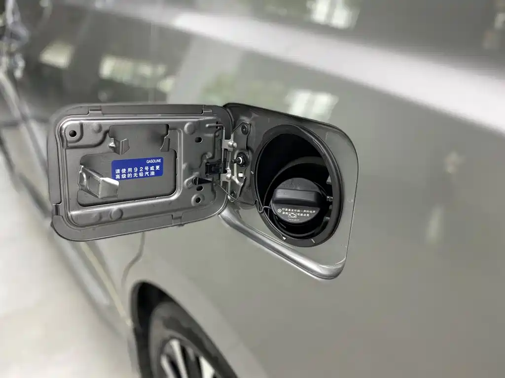 Toyota Vellfire — миниатюра 13