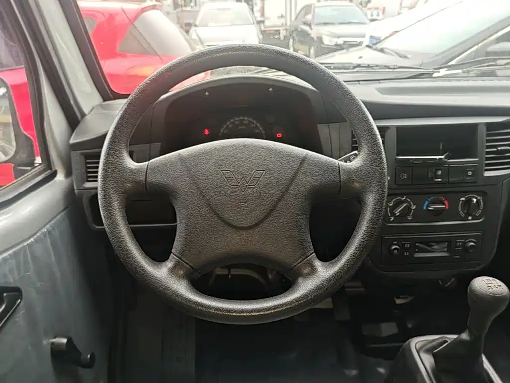 Wuling Zhiguang — миниатюра 11
