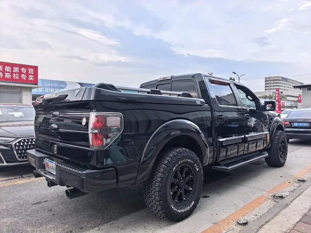 Ford F-150 Raptor — миниатюра 17