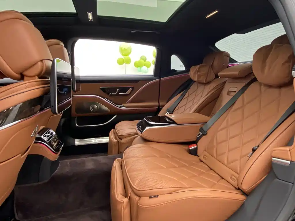 Mercedes-Benz S-Class — миниатюра 28