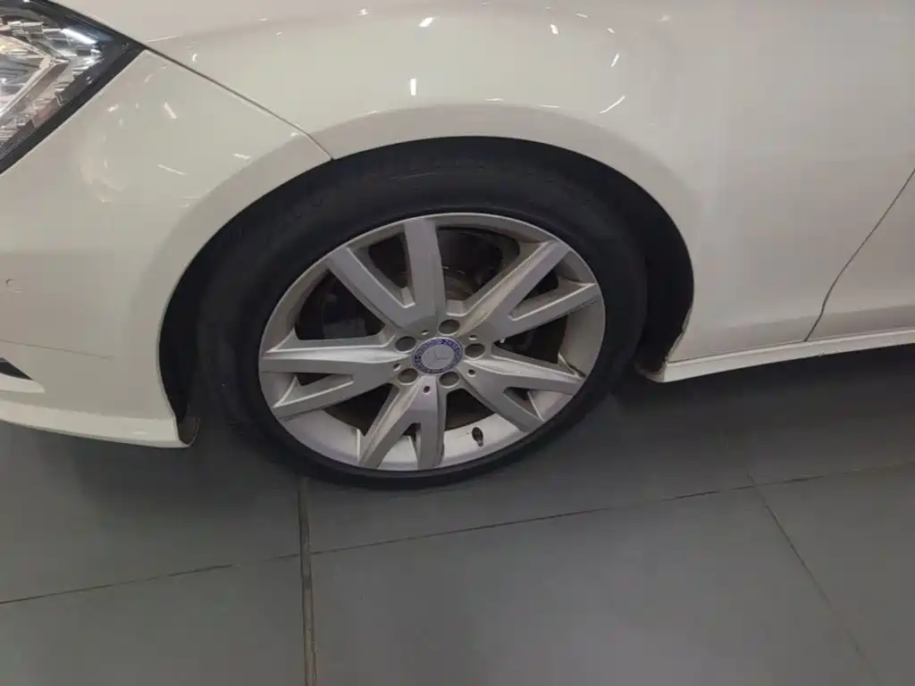 Mercedes-Benz CLS — миниатюра 23