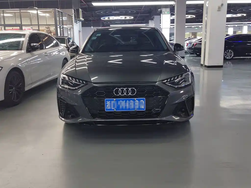 Audi A4L — миниатюра 2