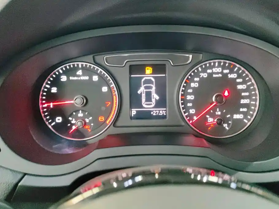 Audi Q3 — миниатюра 14