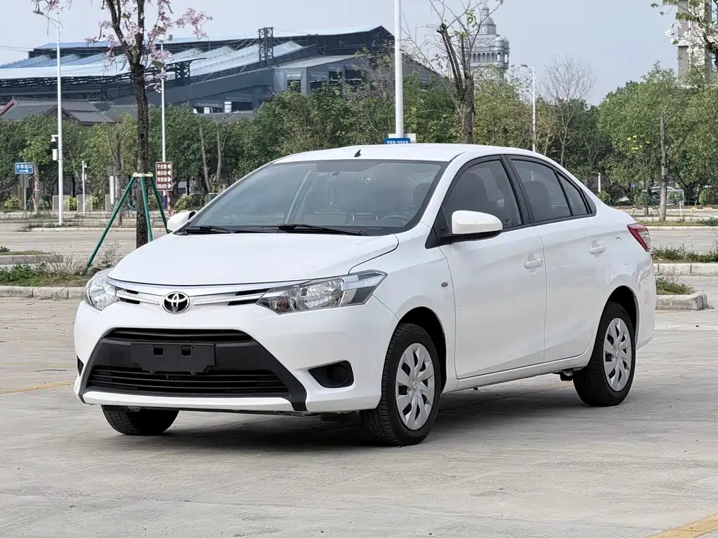 TOYOTA VIOS
