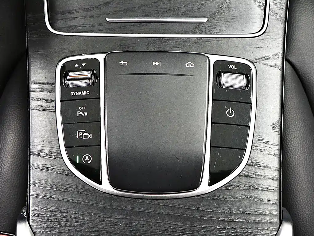 Mercedes-Benz C-Class — миниатюра 20
