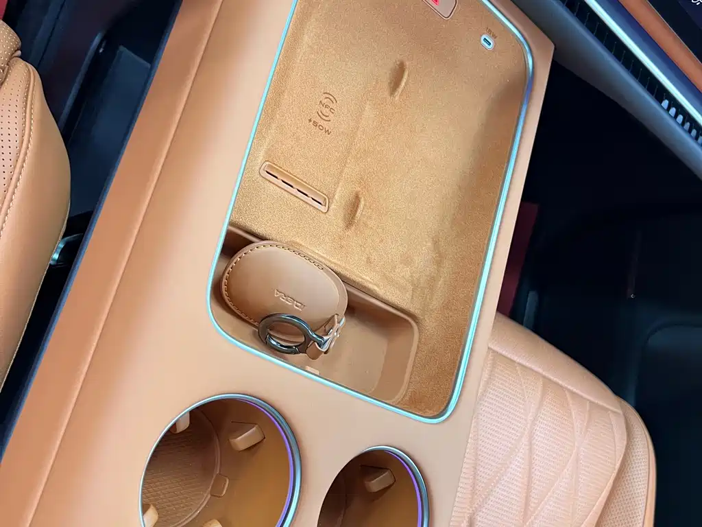 Volkswagen ID.ERA 9X — миниатюра 29