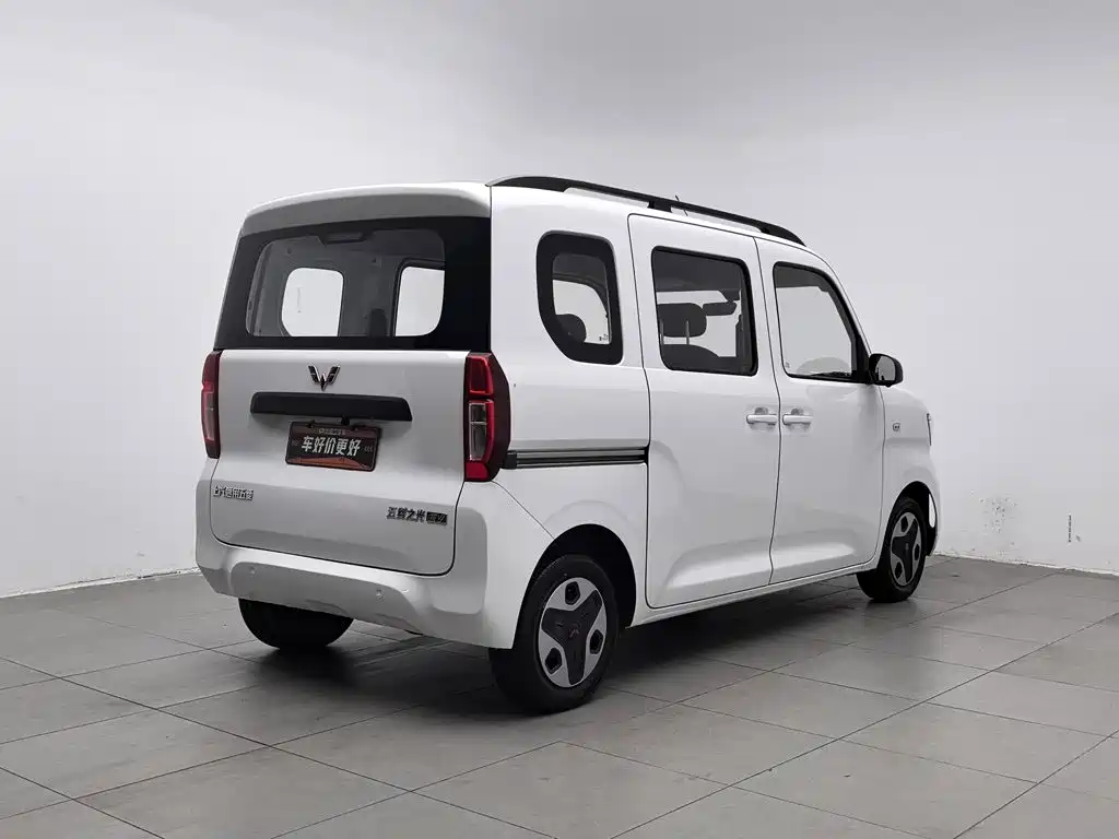 Wuling Zhiguang EV — миниатюра 2