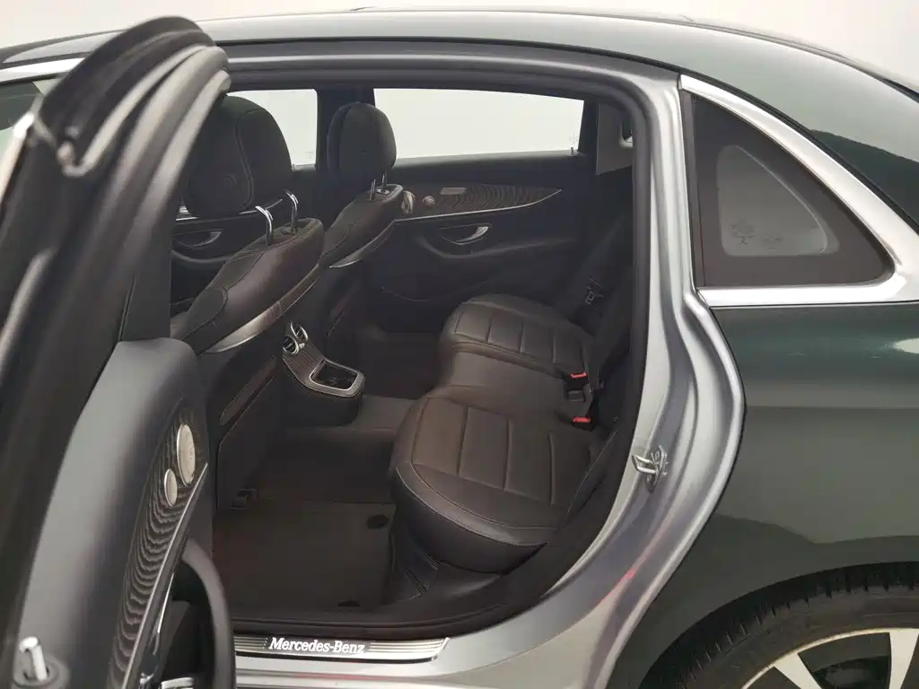 Mercedes-Benz E-Class New Energy — миниатюра 15