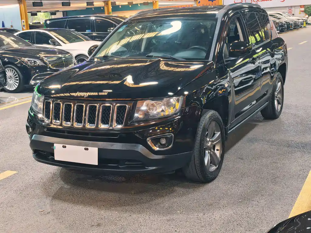 Jeep Compass (Import)