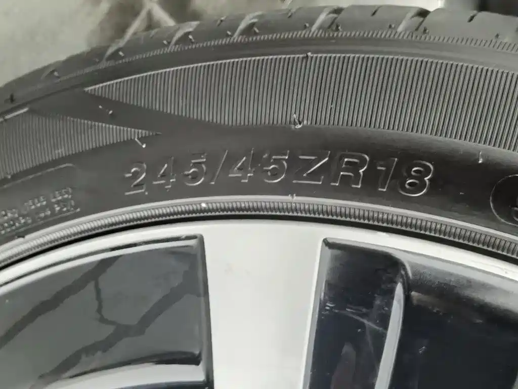 Mercedes-Benz E-Class New Energy — миниатюра 24