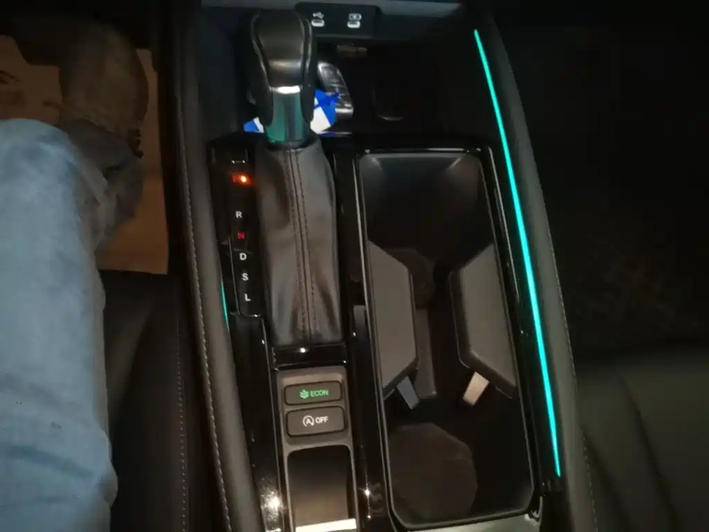 Honda Accord — миниатюра 14
