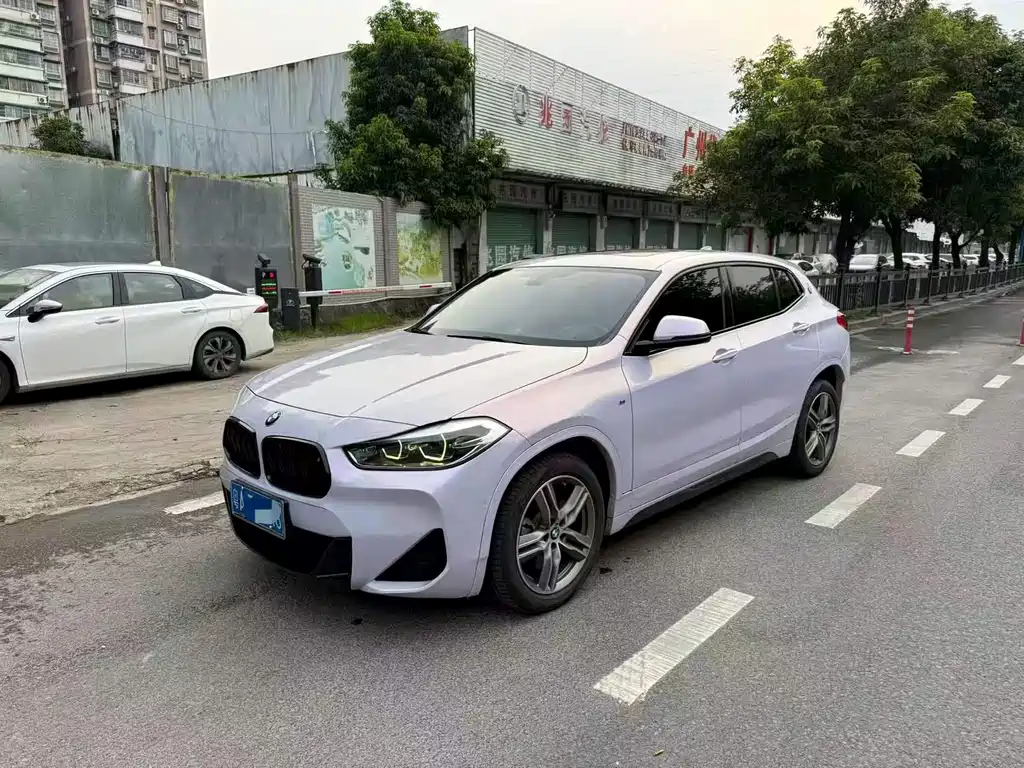 BMW X2