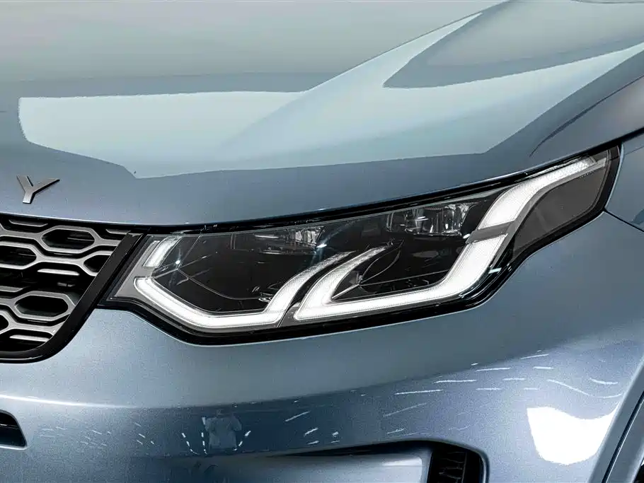 Land Rover Discovery Sport — миниатюра 4