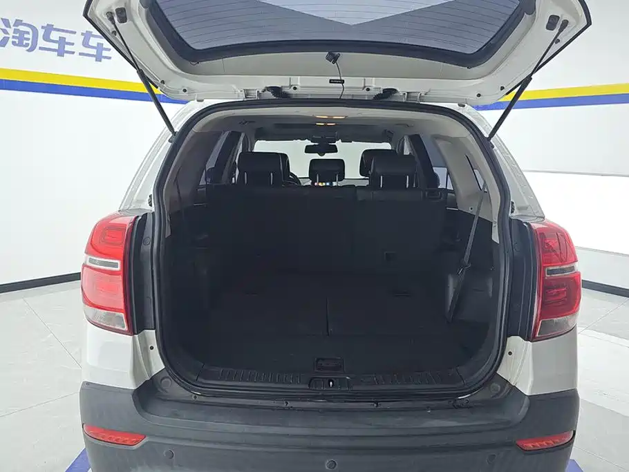 Chevrolet Captiva — миниатюра 4