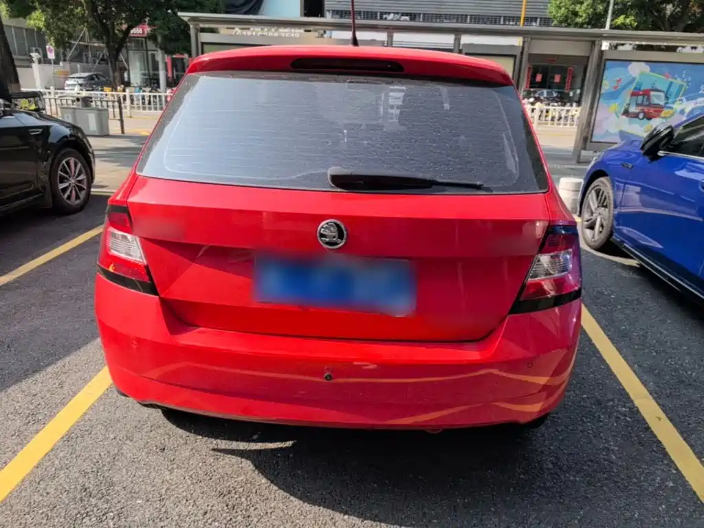 Skoda Fabia — миниатюра 6