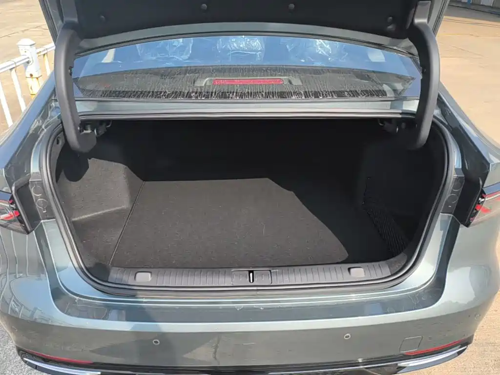 Chery Arrizo 8 PRO — миниатюра 19