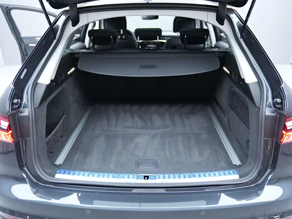 Audi A6 2022 allroad quattro 55 TFSI Premium