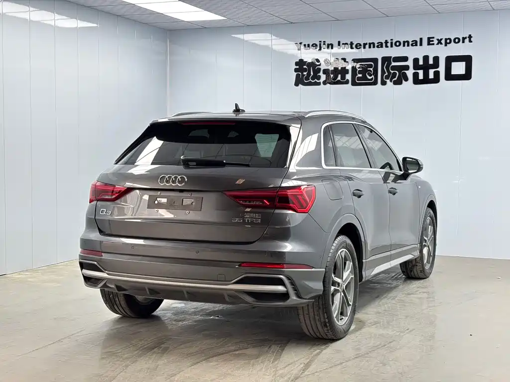 Audi Q3 2022 35 TFSI Fashion