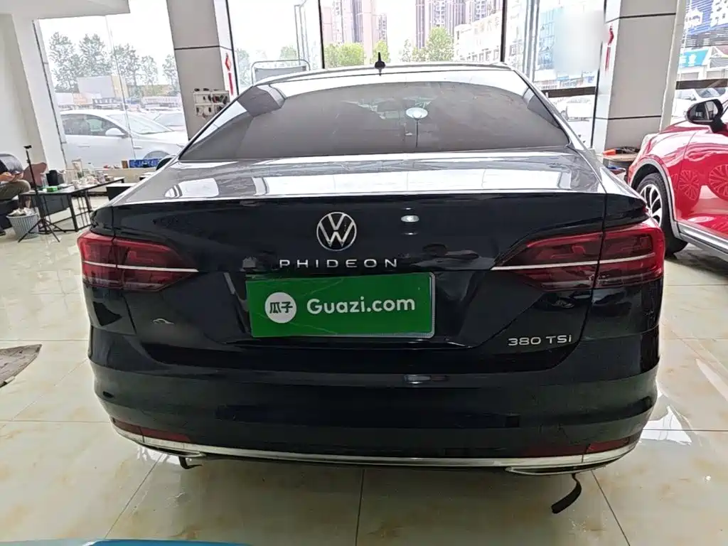 Volkswagen Phideon — миниатюра 6