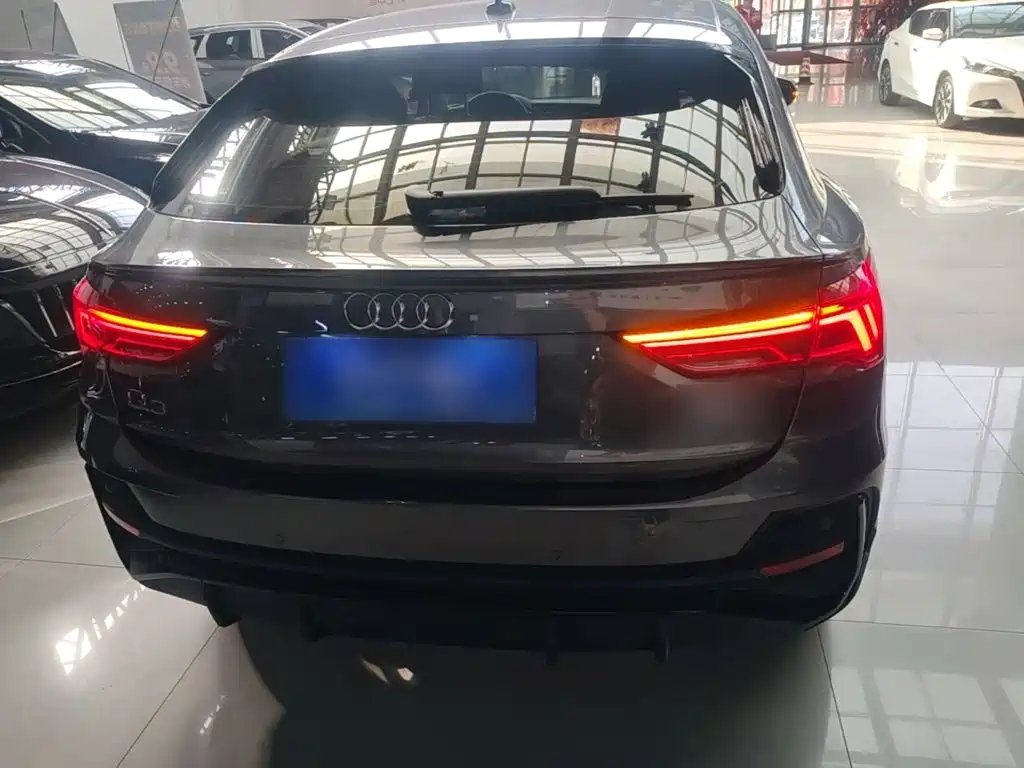 Audi Q3 Sportback — миниатюра 6
