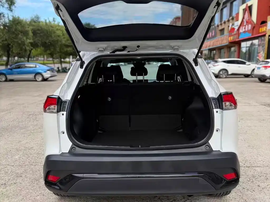 Toyota Frontlander — миниатюра 14