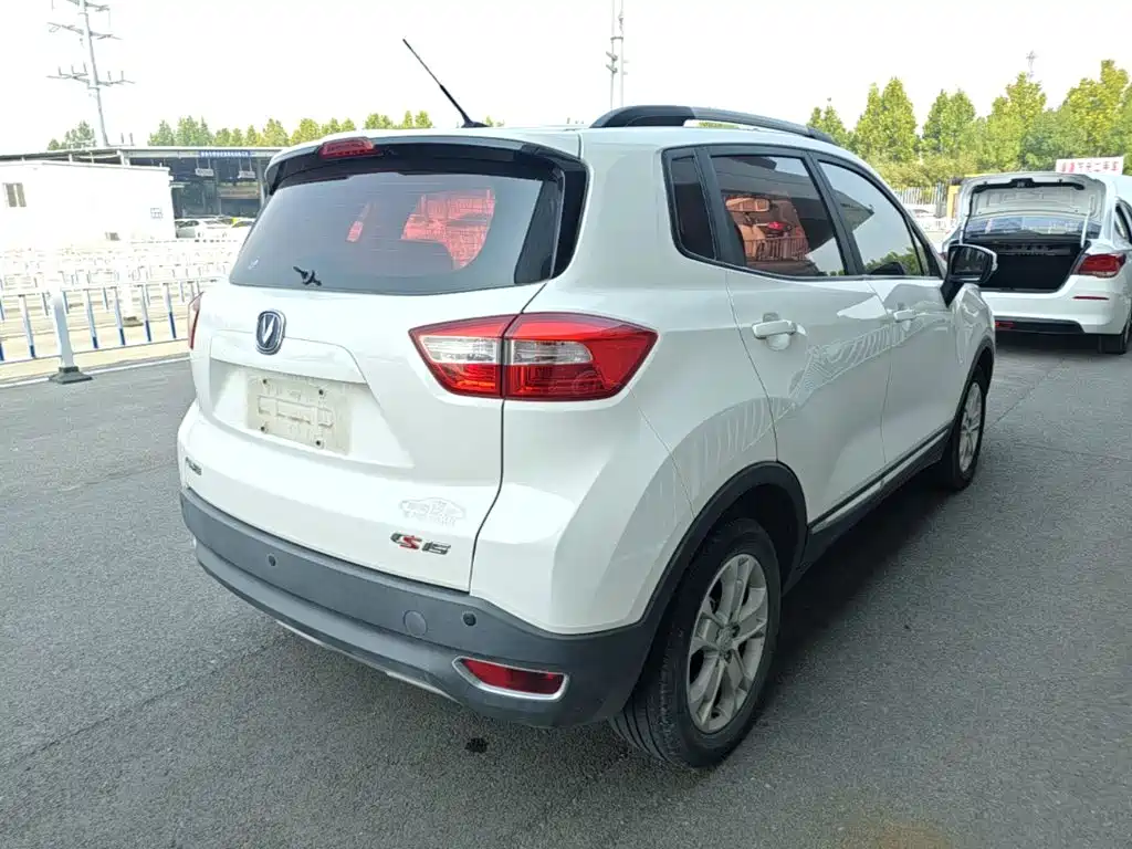 Changan CS15 — миниатюра 7