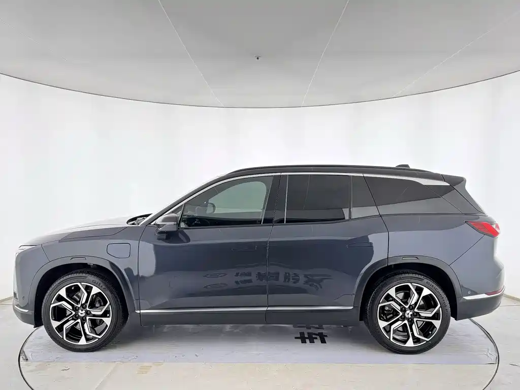 NIO ES8 — миниатюра 4
