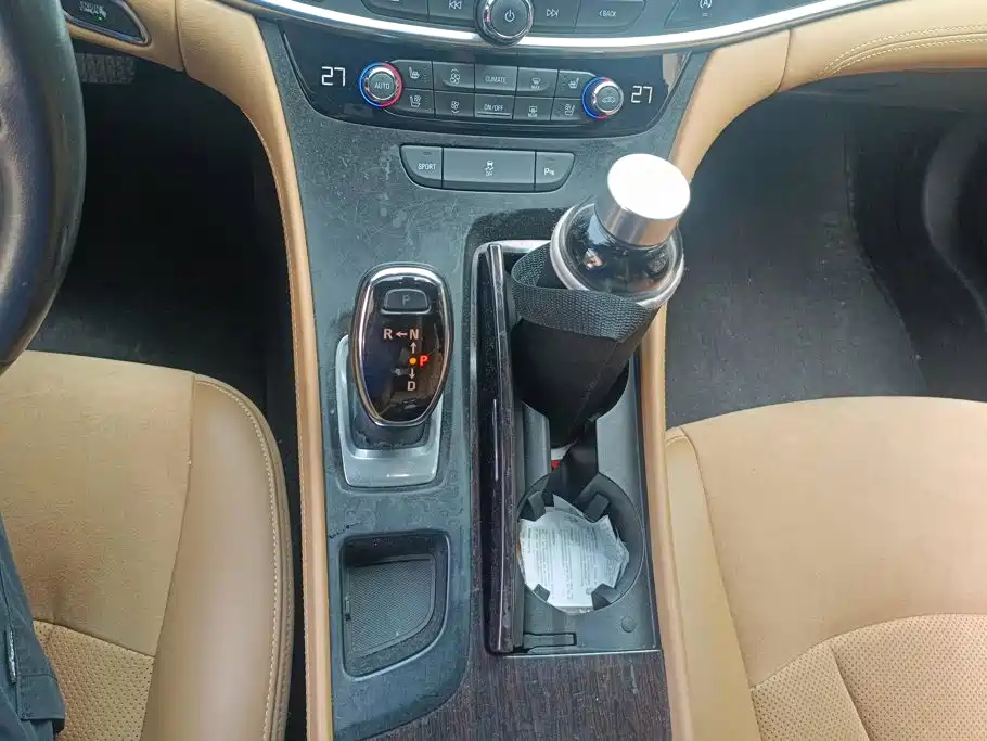 Buick LaCrosse — миниатюра 16