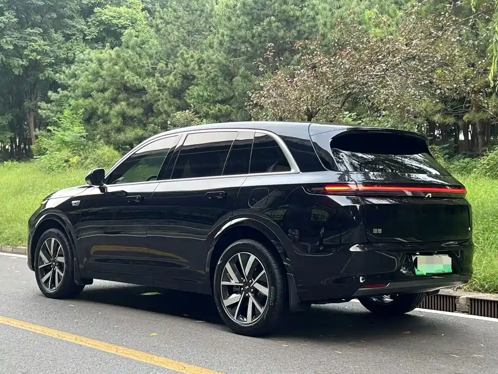 Li Auto Li L7 — миниатюра 4