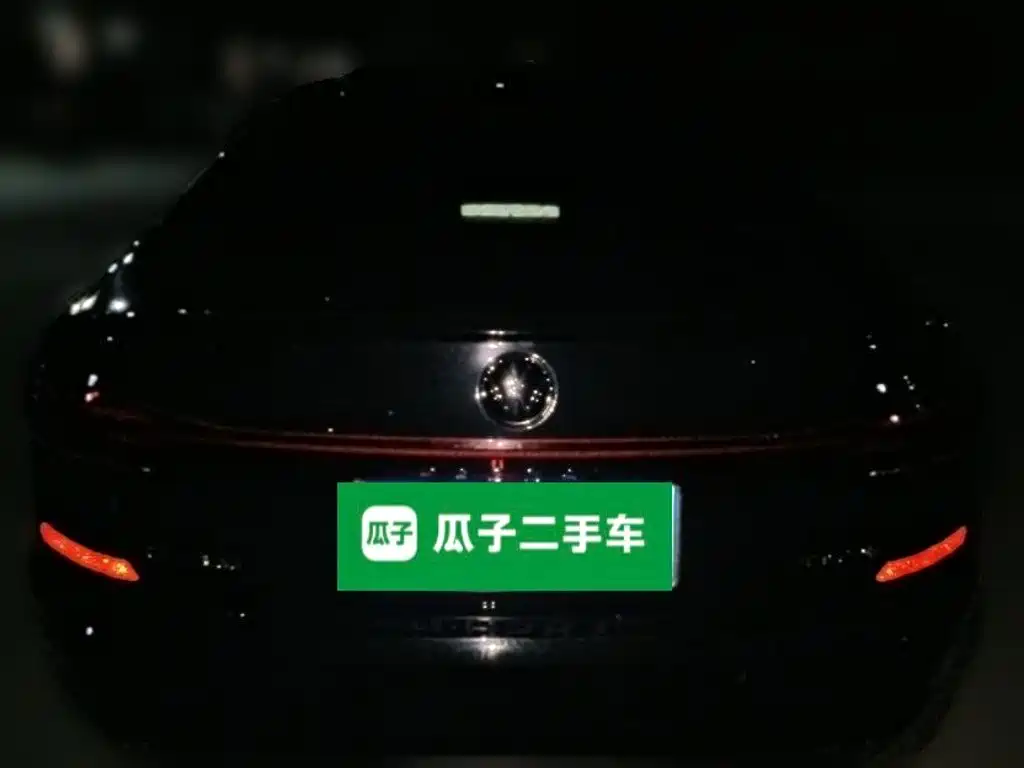 Volkswagen Passat — миниатюра 3