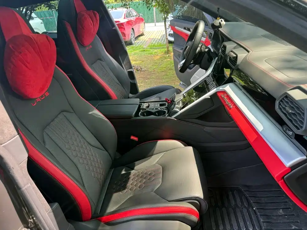 Lamborghini Urus — миниатюра 12