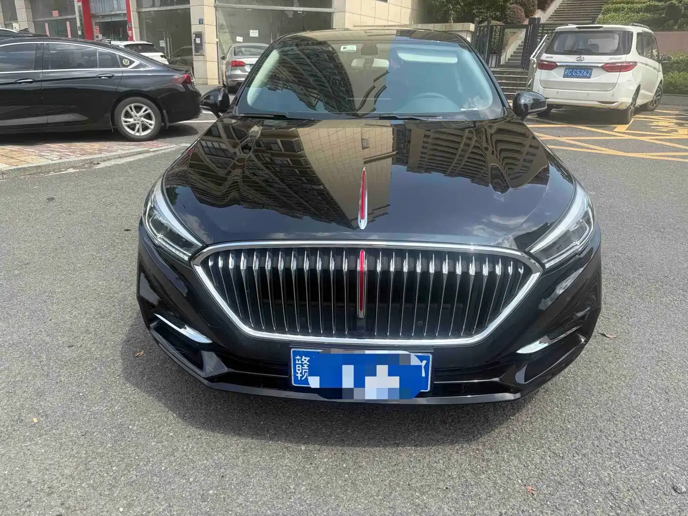 Hongqi H5