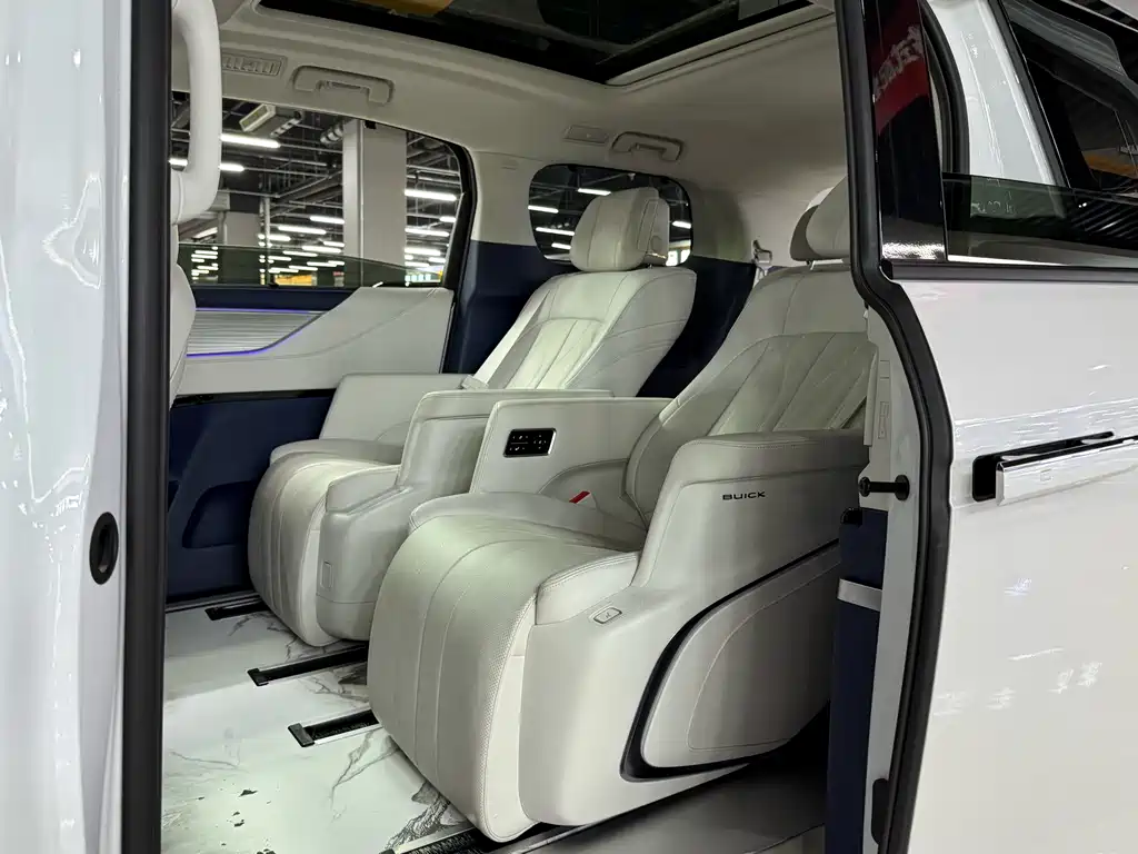BUICK GL8 NEW ENERGY