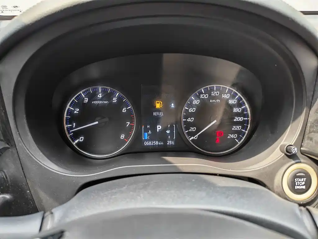 Mitsubishi Outlander - фото 17