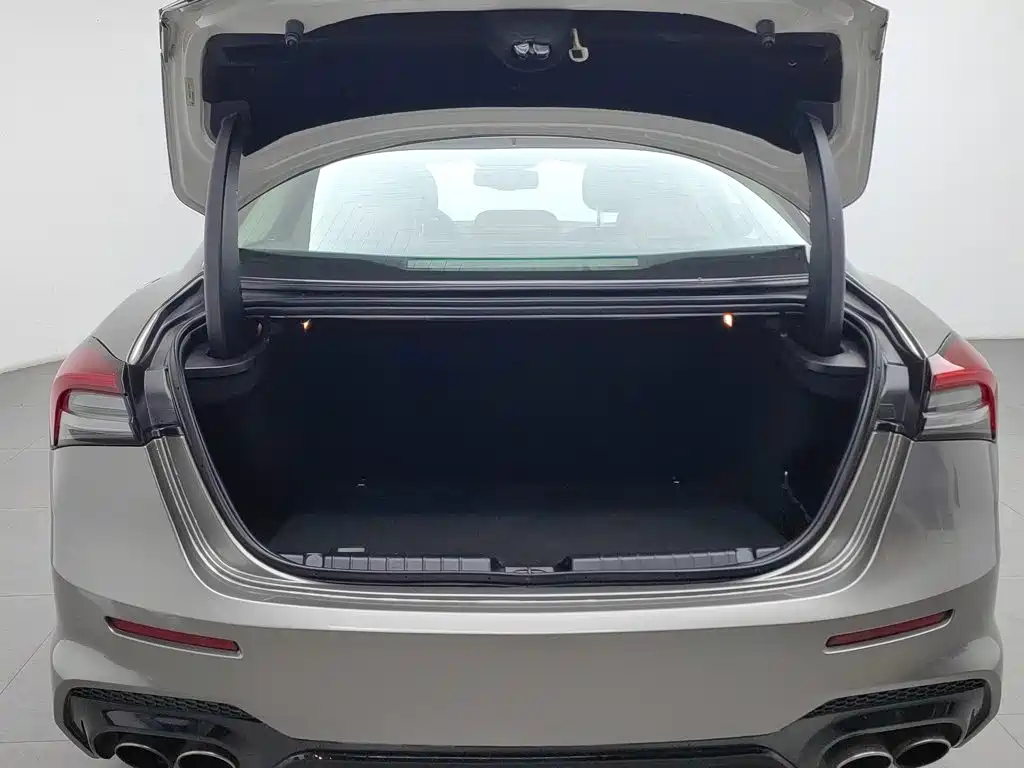 Maserati Ghibli — миниатюра 16