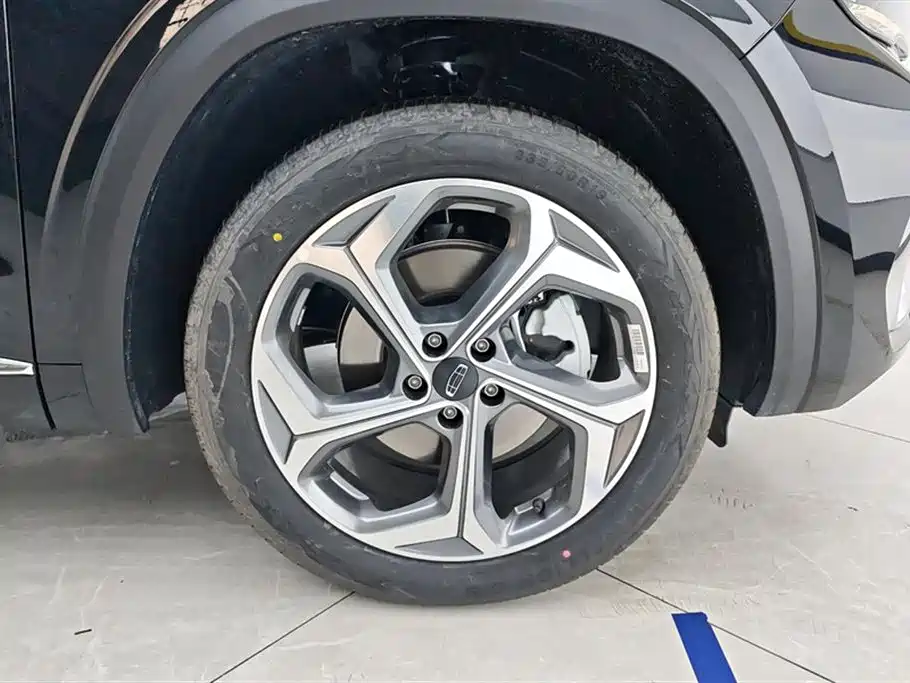 Geely Monjaro L 2024 2.0TD DCT EVO