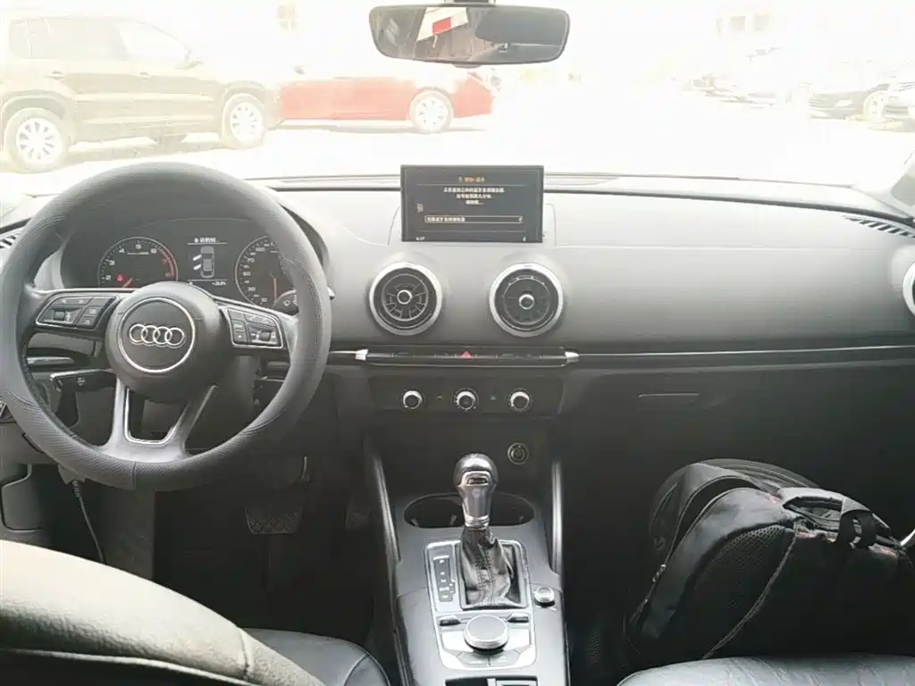 Audi A3 2018 30 Limousine 35 TFSI Fashion