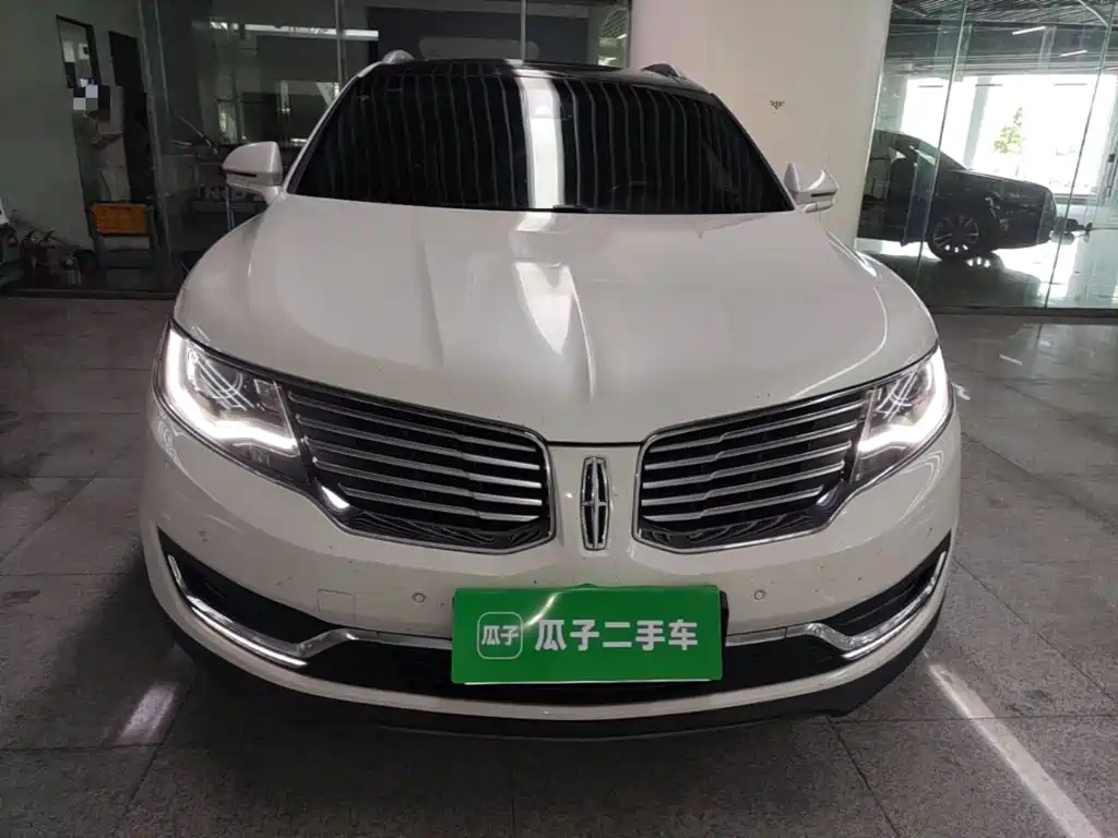 Lincoln MKX — миниатюра 3