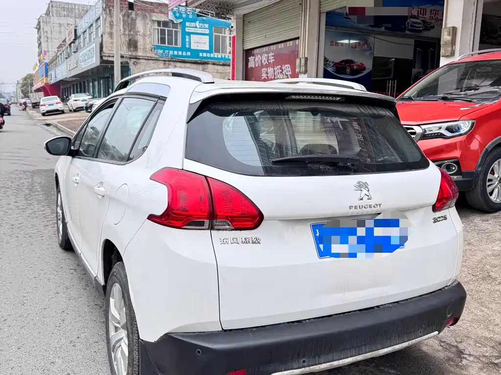 Peugeot 2008 — миниатюра 5