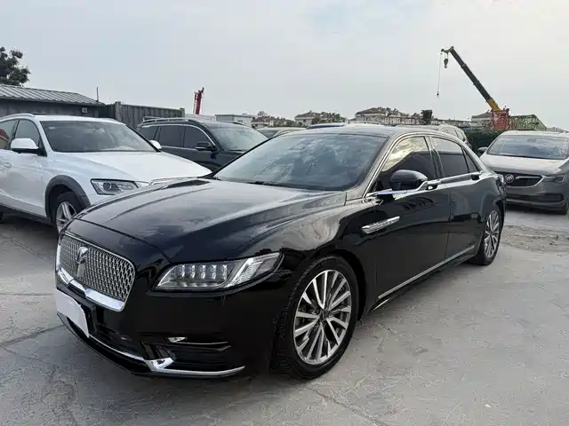 Lincoln Continental — фото 1