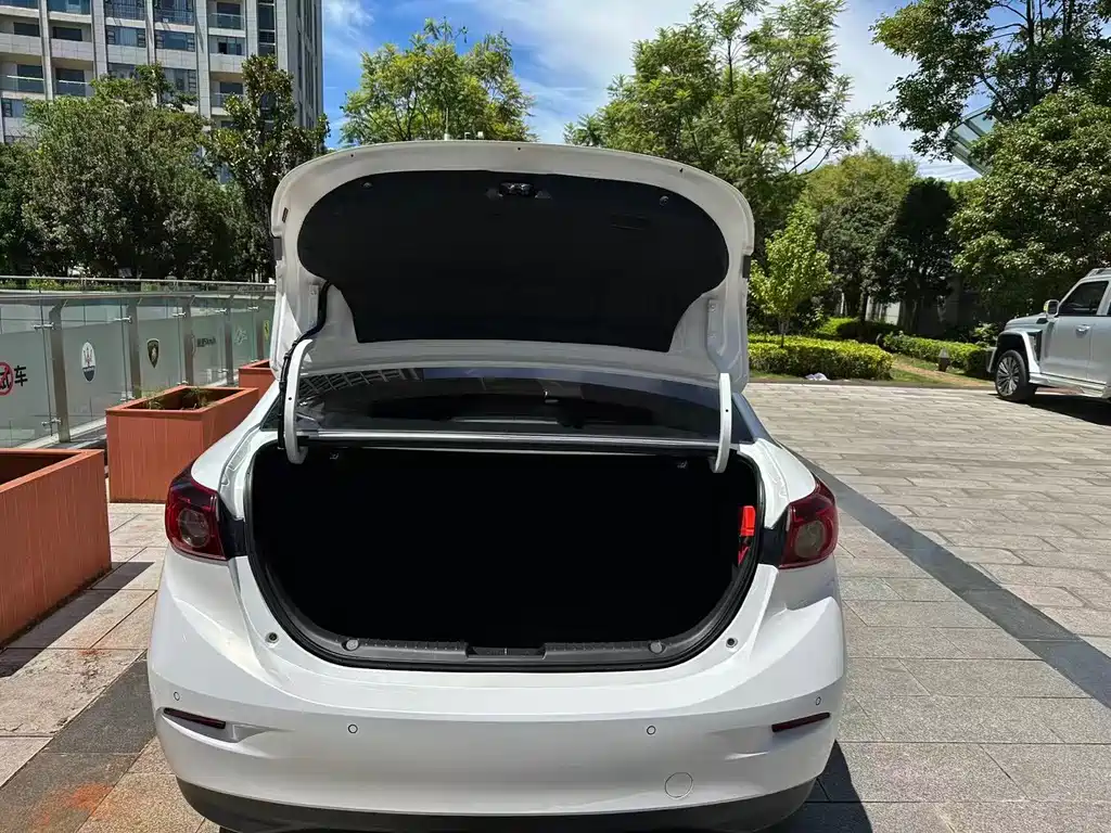 Mazda 3 Axela — миниатюра 25