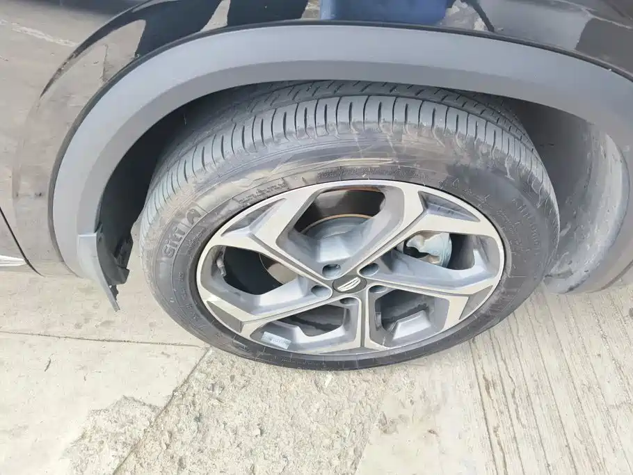Geely Xingyue L — миниатюра 6