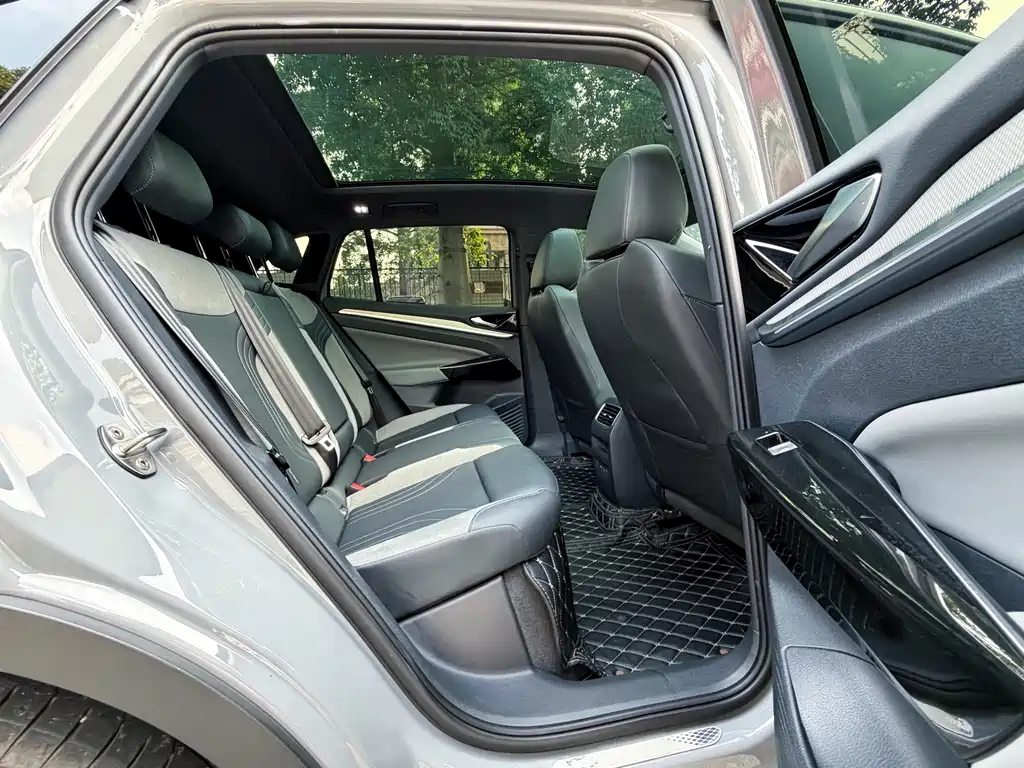 Volkswagen ID.4 Crozz — миниатюра 22