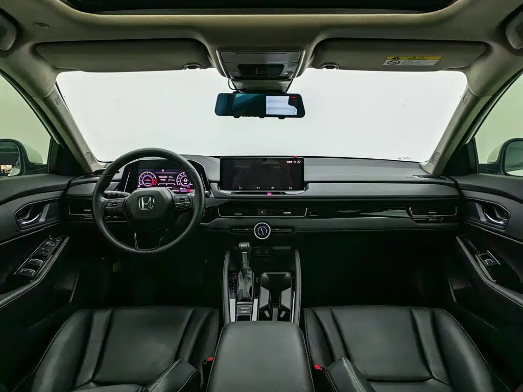Honda Inspire — миниатюра 9