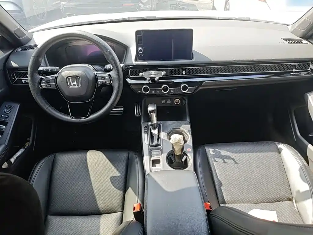 Honda Civic — миниатюра 14