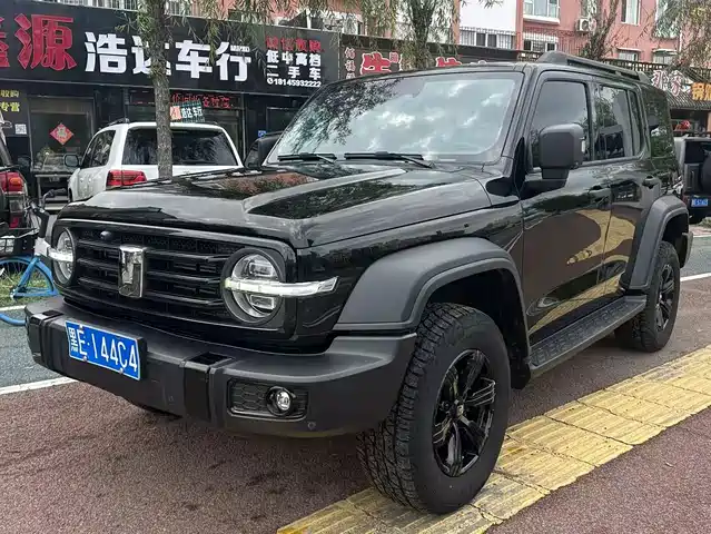 2023 TANK 300