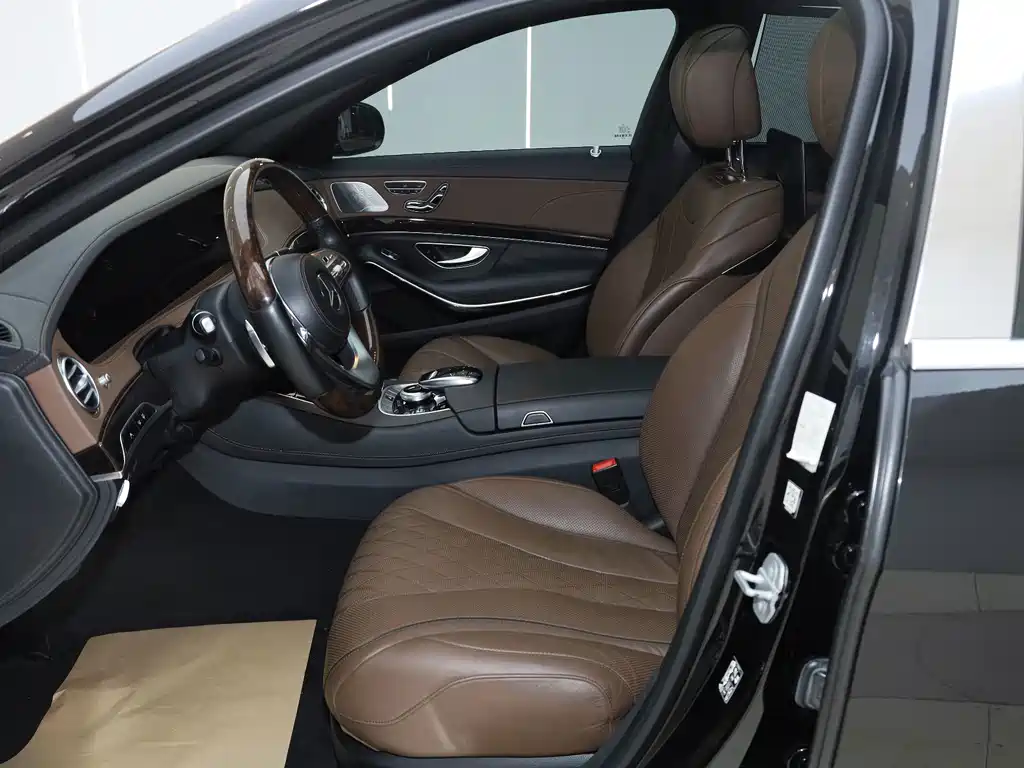 Mercedes-Benz S-Class — миниатюра 9