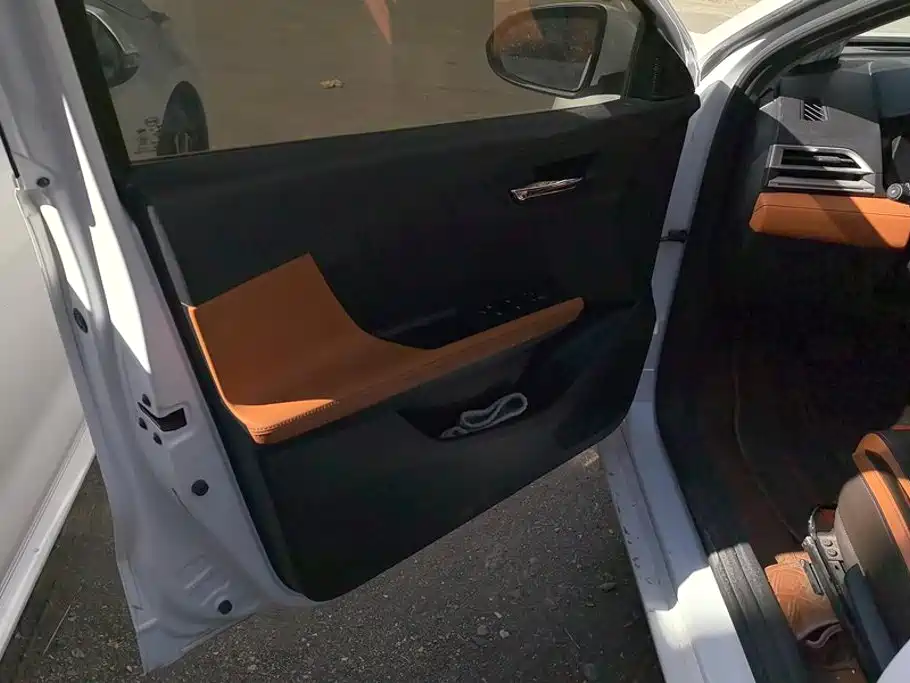 BYD e2 — миниатюра 7