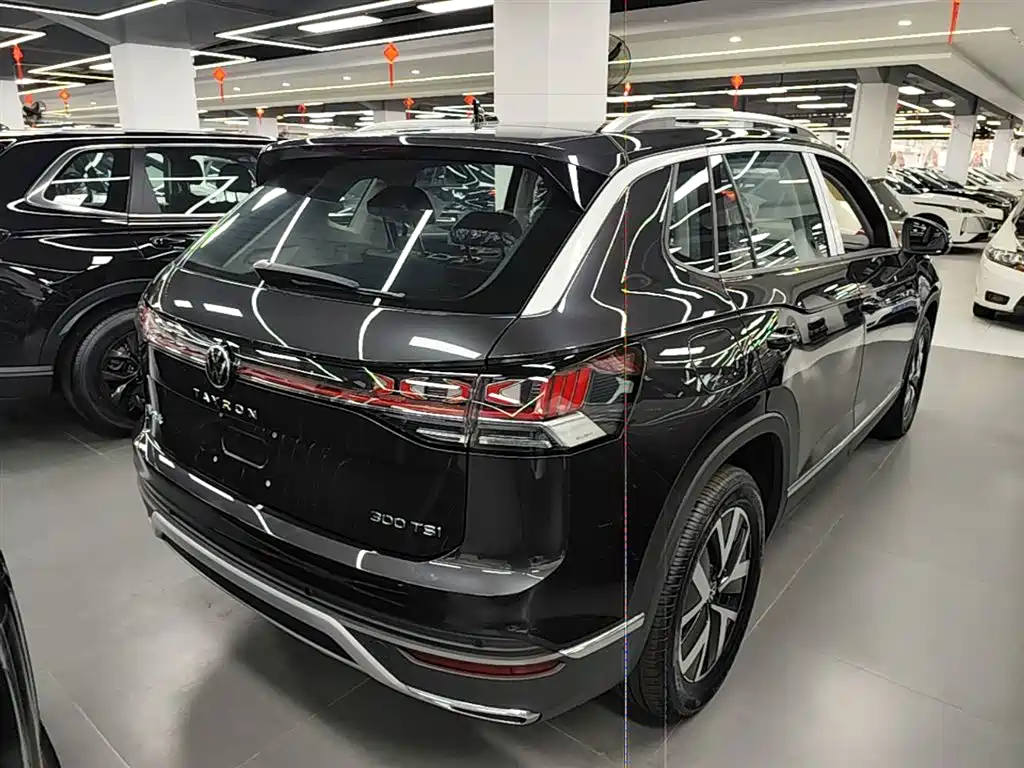 Volkswagen Tayron 2025 300TSI